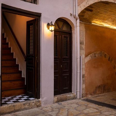 Sundial Lodge La Canea Exterior foto