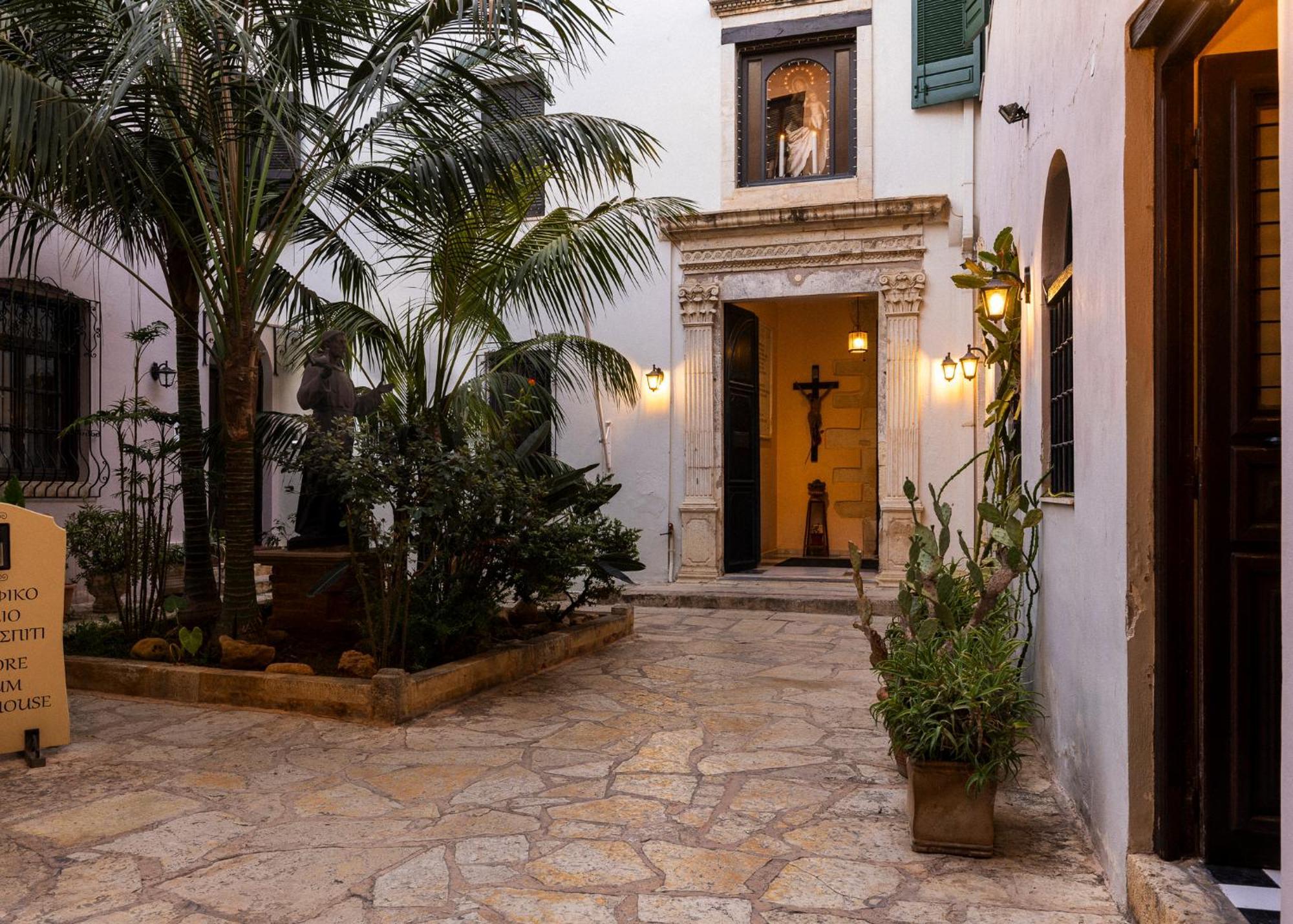 Sundial Lodge La Canea Exterior foto